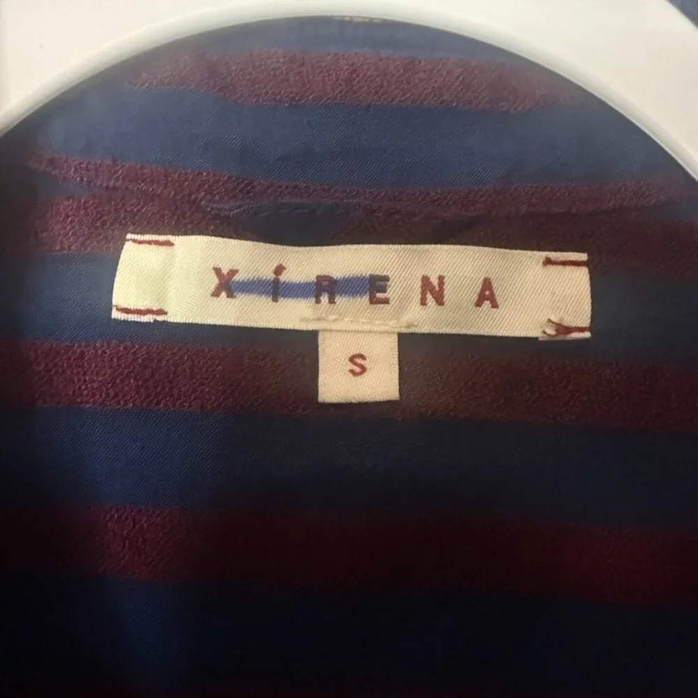 Xirena Beau Button Down Boyfriend Fit Shirt Women‎ S Blue Red Metallic Stripe